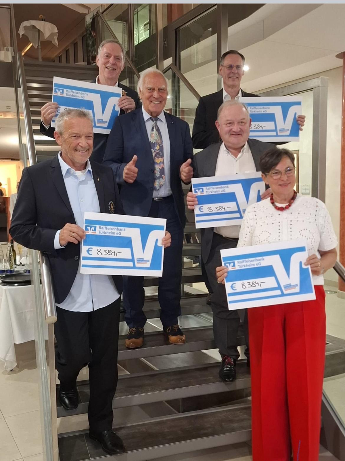 Große Freude bei den Botschaftern der Kinderhilfsorganisationen