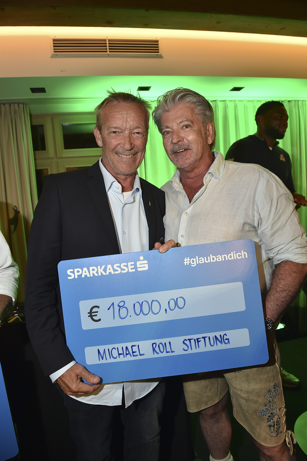 Spende an die Michael Roll Stiftung