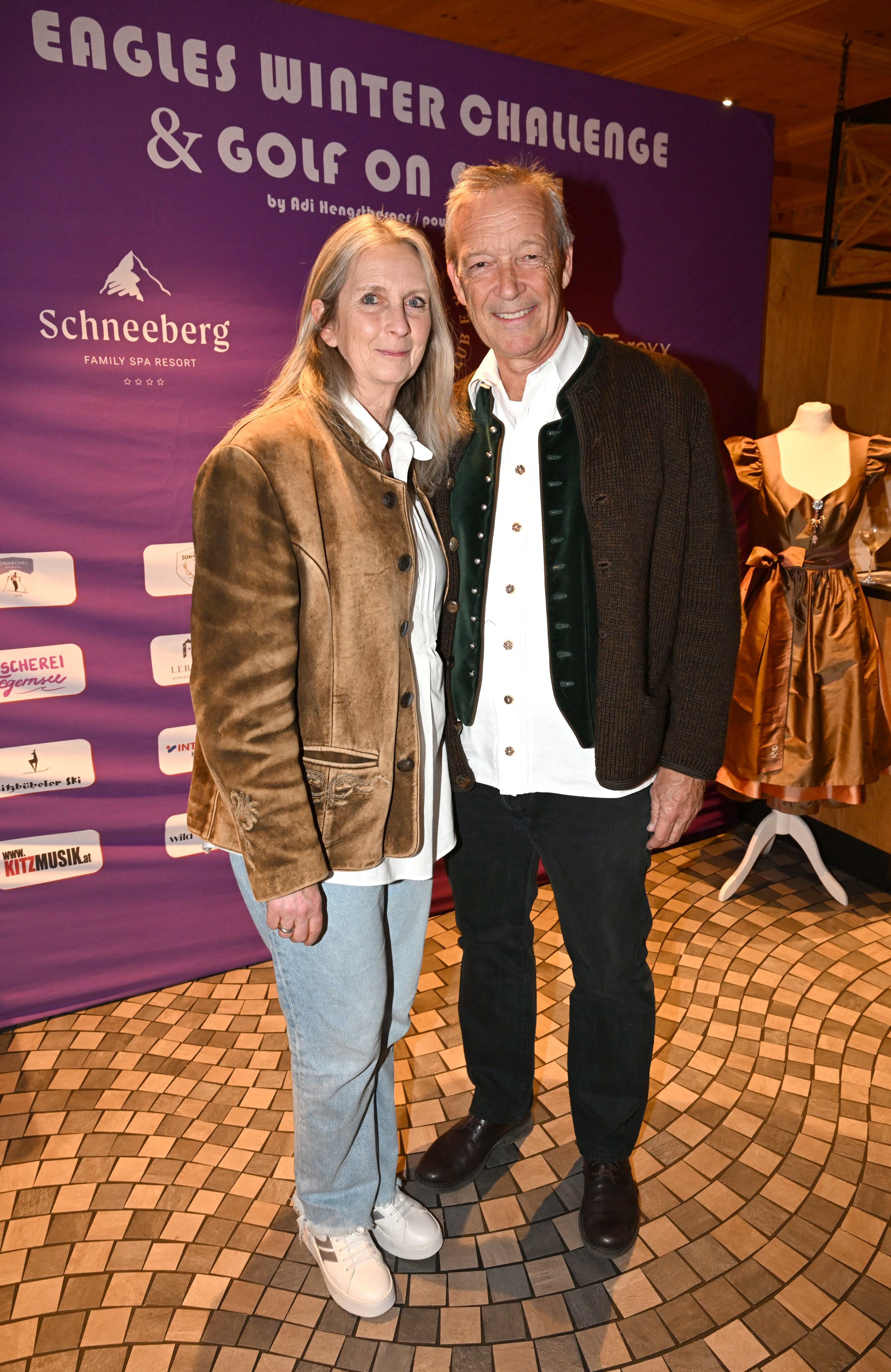 Claudia & Michael Roll