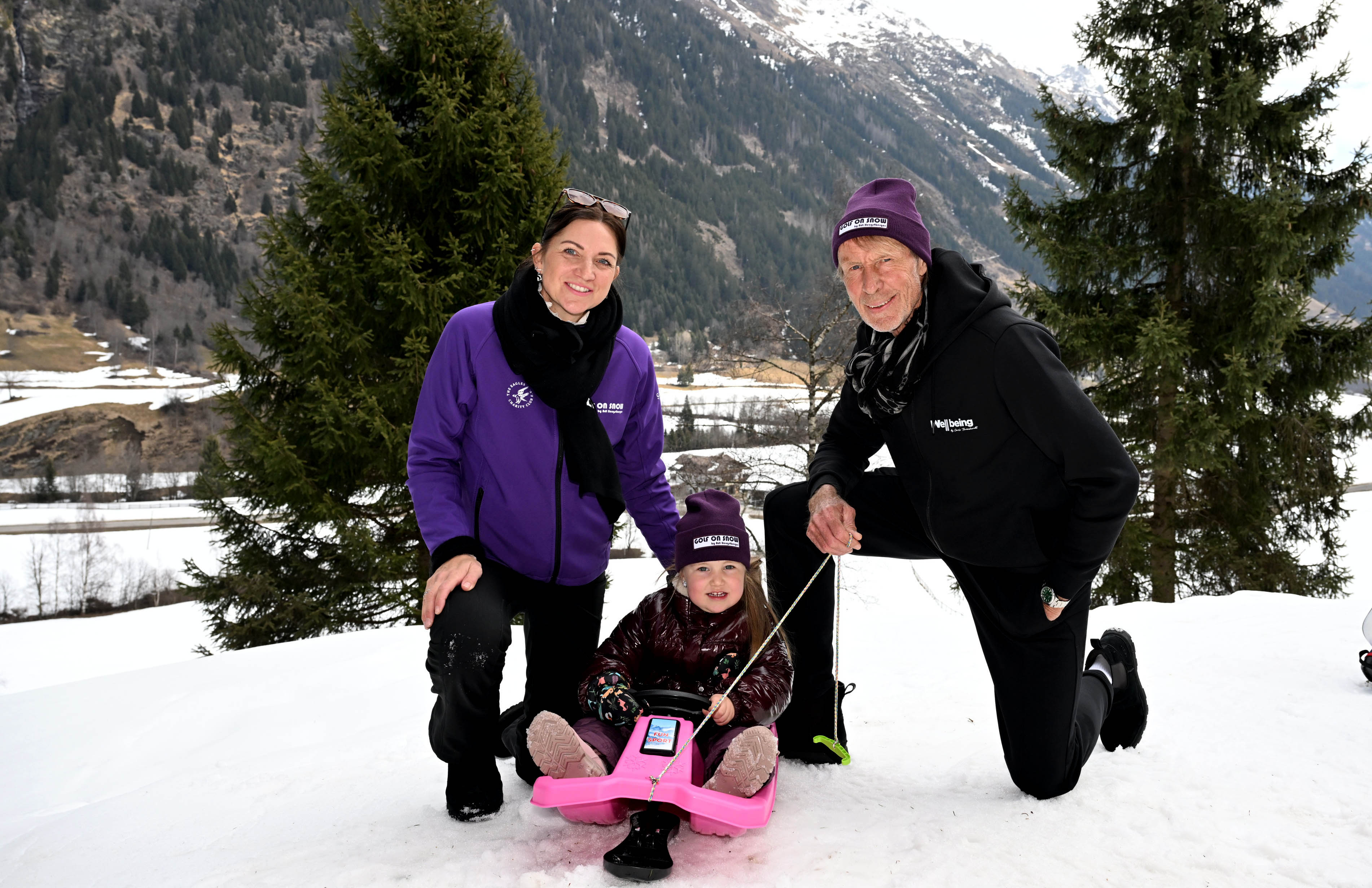 Stefanie Pregitzer & Carlo Thränhardt mit Tochter Nayla