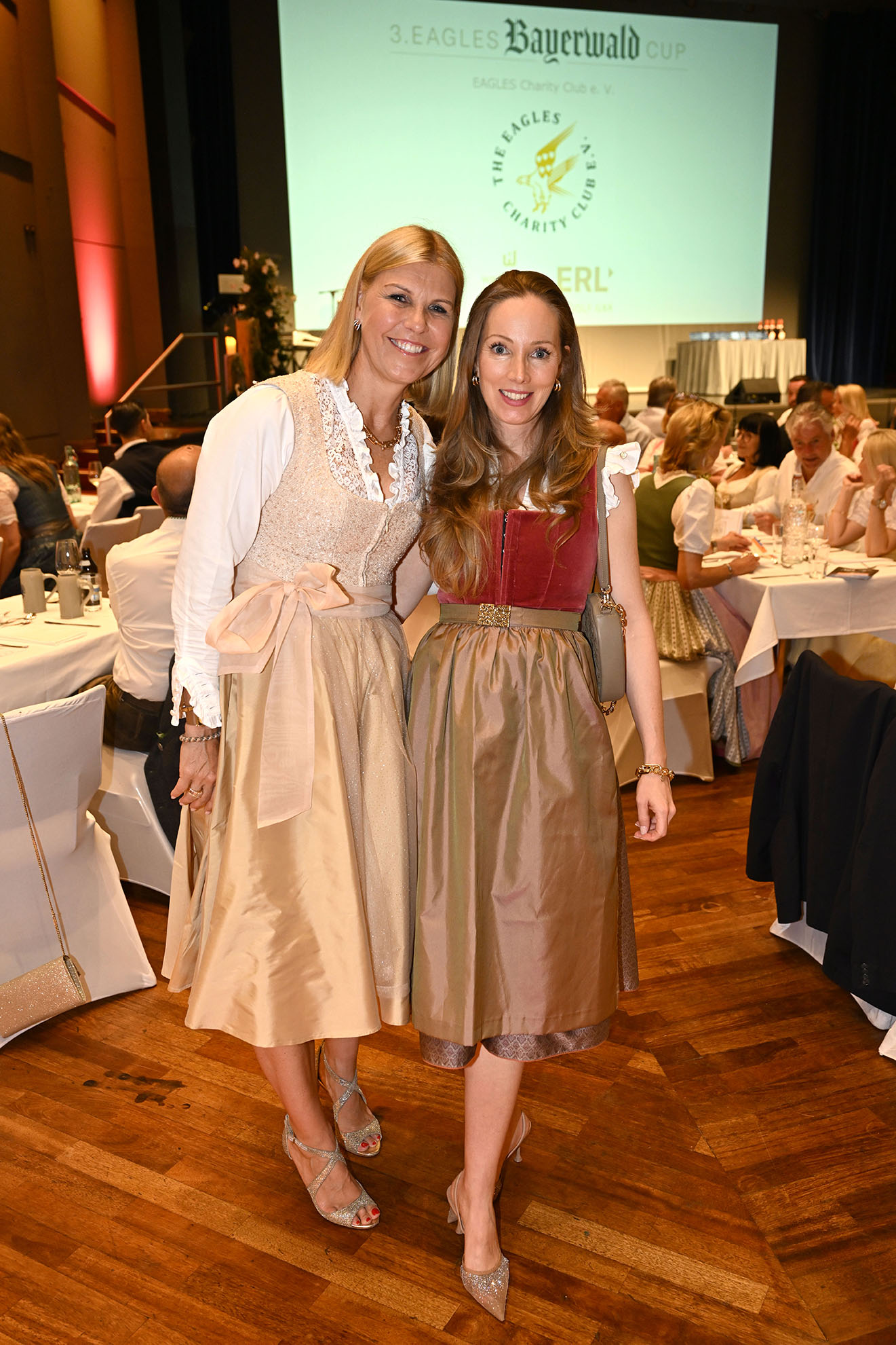 Anke Huber mit Julia Fleschenberg