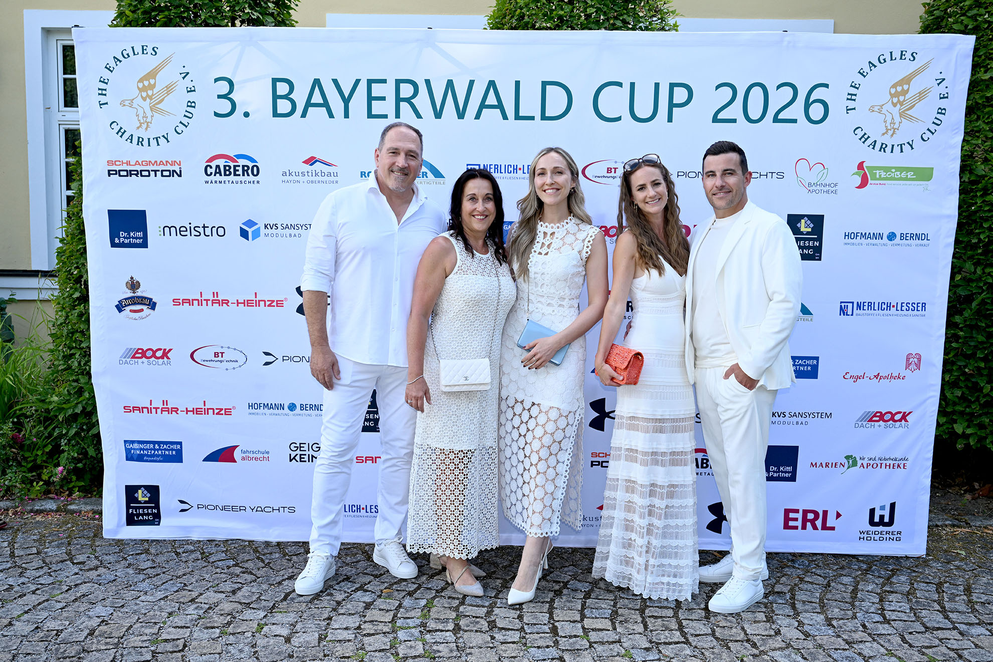 Karlheinz, Ines & Carolin Weiderer mit Tina & Michael Erl
